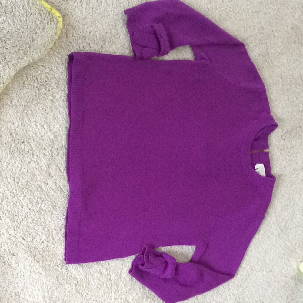 Cashmere sweater